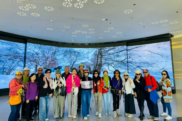 1.喀納斯 (神祕湖怪、瑞士風光) (9)